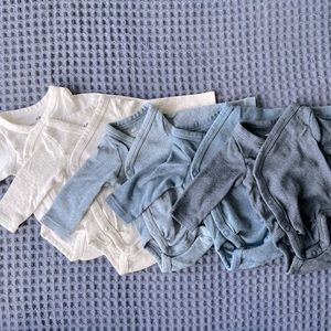 H&M Onesies Bundle of 5